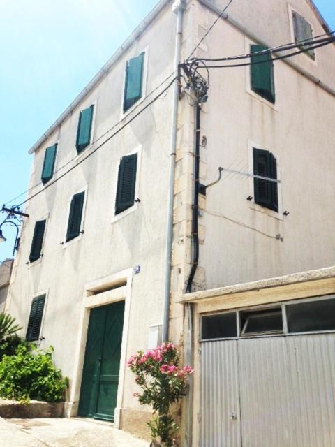 Apartman Gracin Primošten المظهر الخارجي الصورة
