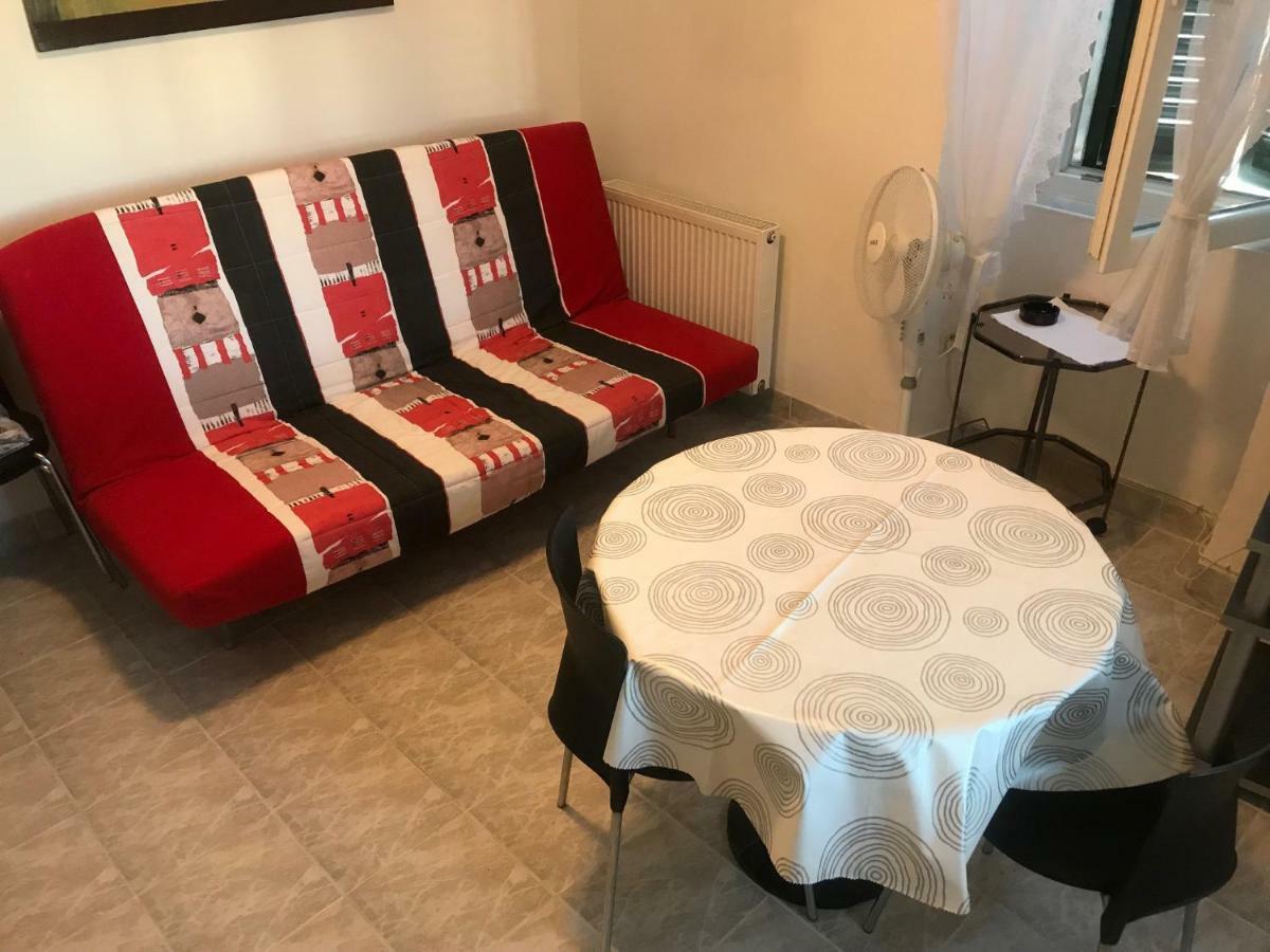 Apartman Gracin Primošten المظهر الخارجي الصورة